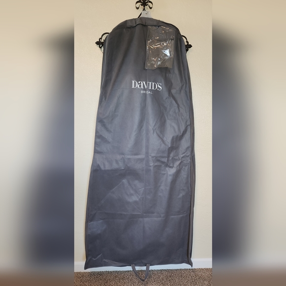 Gorgeous Mother of the Bride Dress - Picture 10 of 14